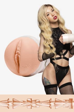 Fleshlight Kenzie Reeves Cream Puff - Erlebe intensive Stimulation mit der Fleshlight Vagina Kenzie Reeves und exklusiver Creampuff-Struktur. Authentisches Hautgefühl dank SuperSkin-Material und anpassbarem Saugkraftsystem.